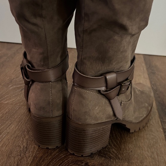 Jellypop Tan Heeled Boots - Picture 5 of 7